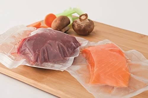 کیسه های وکیوم مواد غذایی شفاف QS نایلون مواد غذایی قابل آب بندی 17cm*25cm